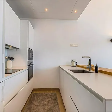 Apartament Stunning Luxurious Penthouse With Panoramic Views.